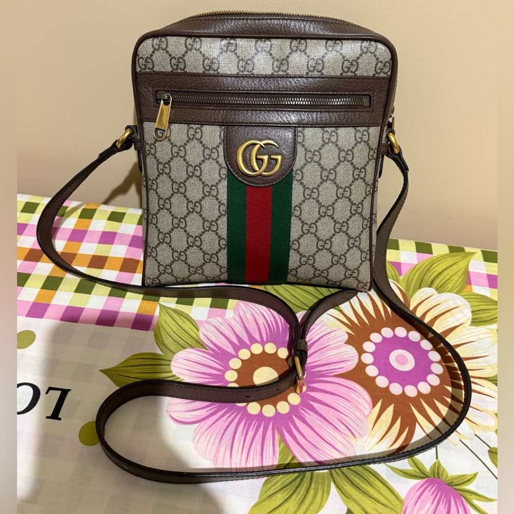 Gucci Side Bag - Like New